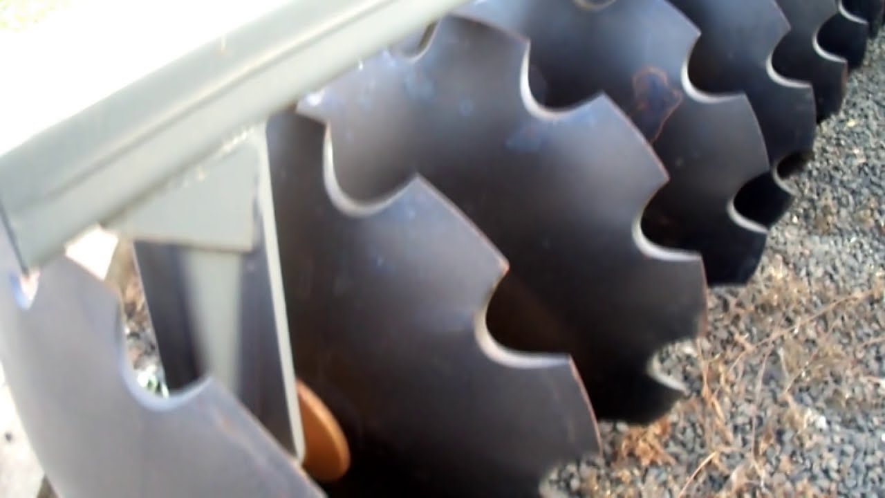 Grade aradora intermediaria Baldan  CRI 24 discos de 28''