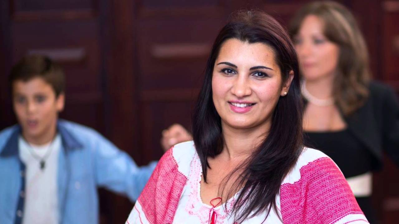 Maria de la Ditesti - Are tata doi baieti, feciorii tatei baieti @abm