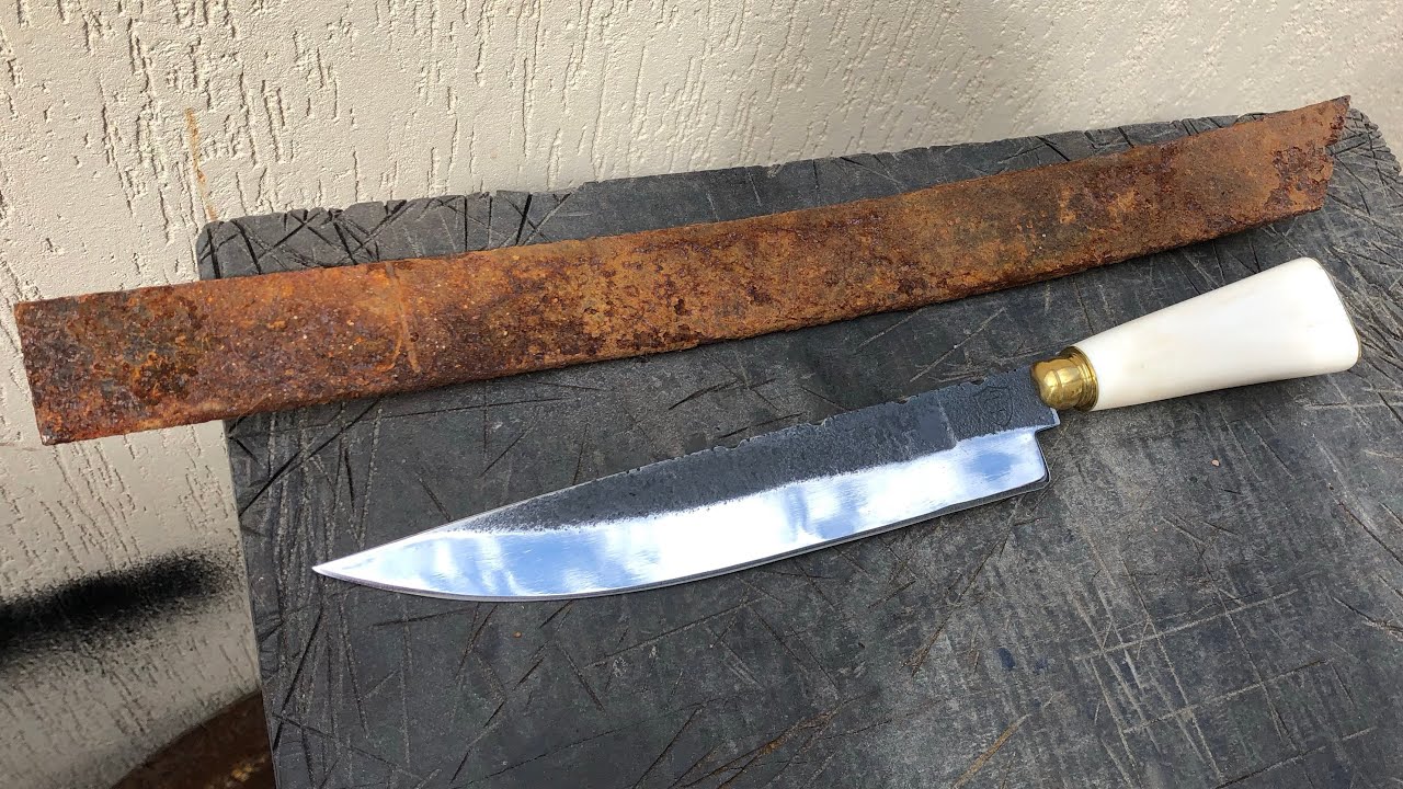 Fazendo uma faca com cabo de osso / Making a bone-handled knife