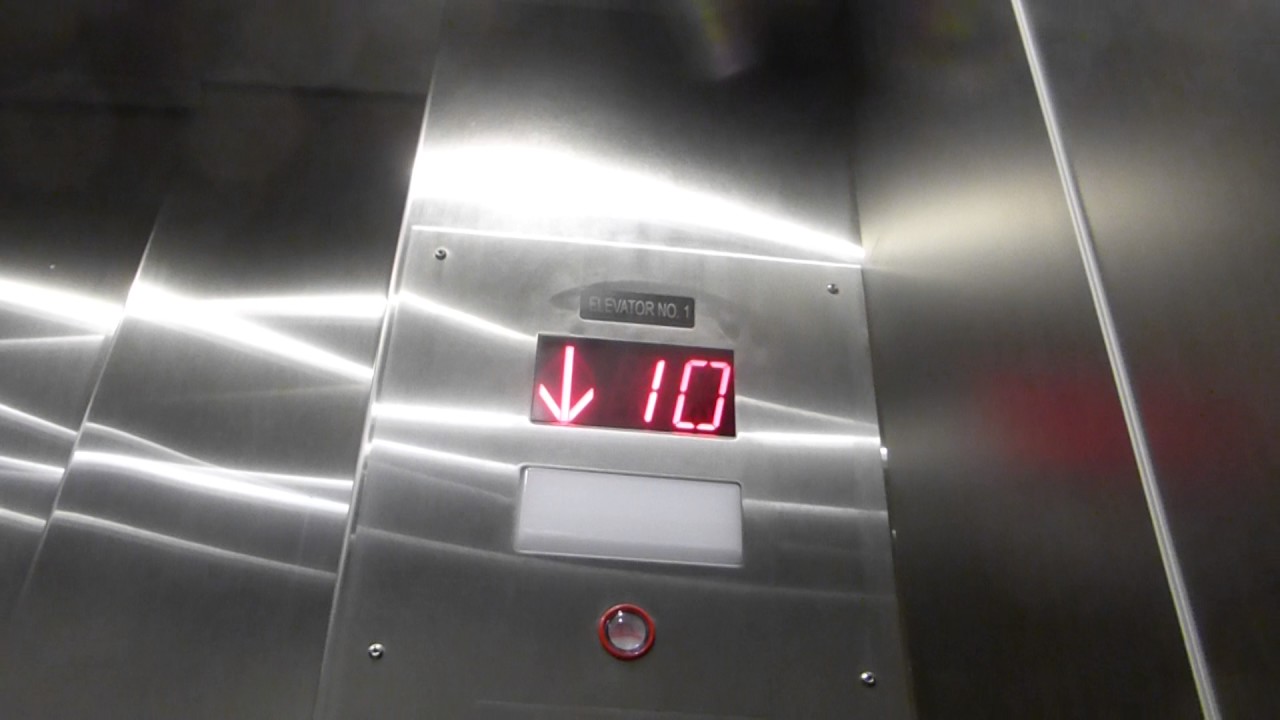 Kone? Traction Elevators At Hampton Inn Downtown Dallas