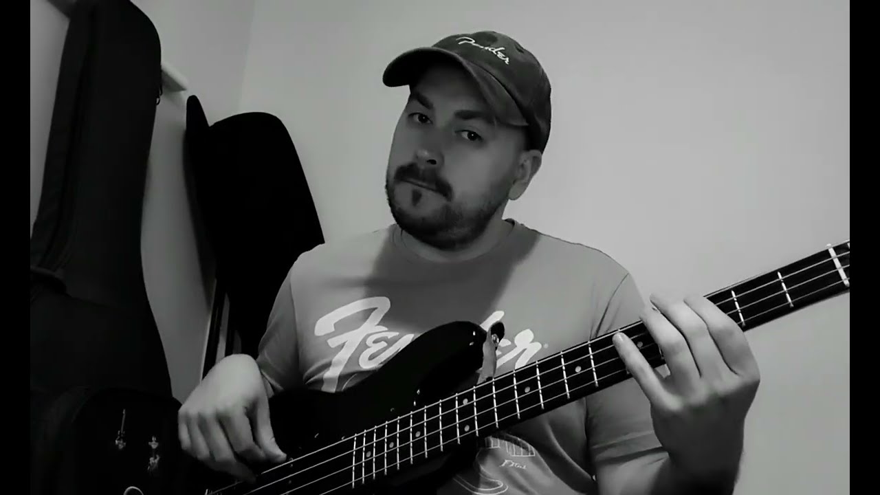 Bass cover of Bruno Mars - I Just Might. 🎸 
