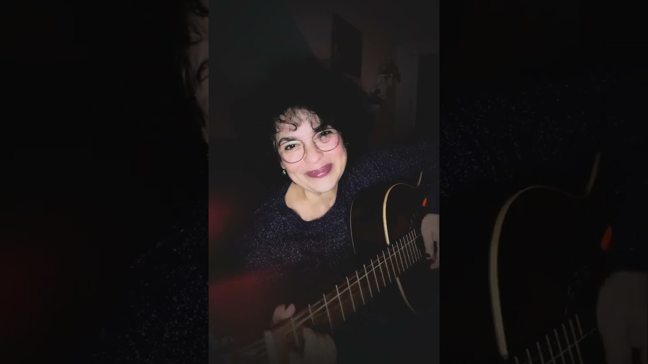 СОЛНЕЧНЫЙ ЗАЙЧИК ( исполняет автор)
