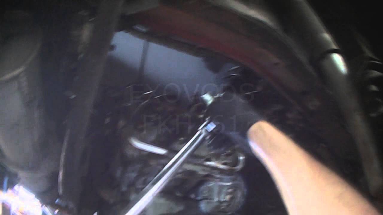 VW T3: 2.1L Cylinder Head removal (1 & 2) Part 2