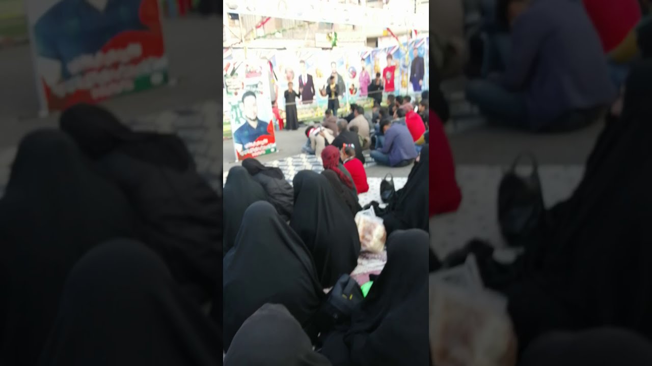 صوت حزين جداً ابكى امهات شهداء مجزرة الناصرية امام صور ابنائهن في ساحة الحبوبي مشهد مبكي | علي خليل