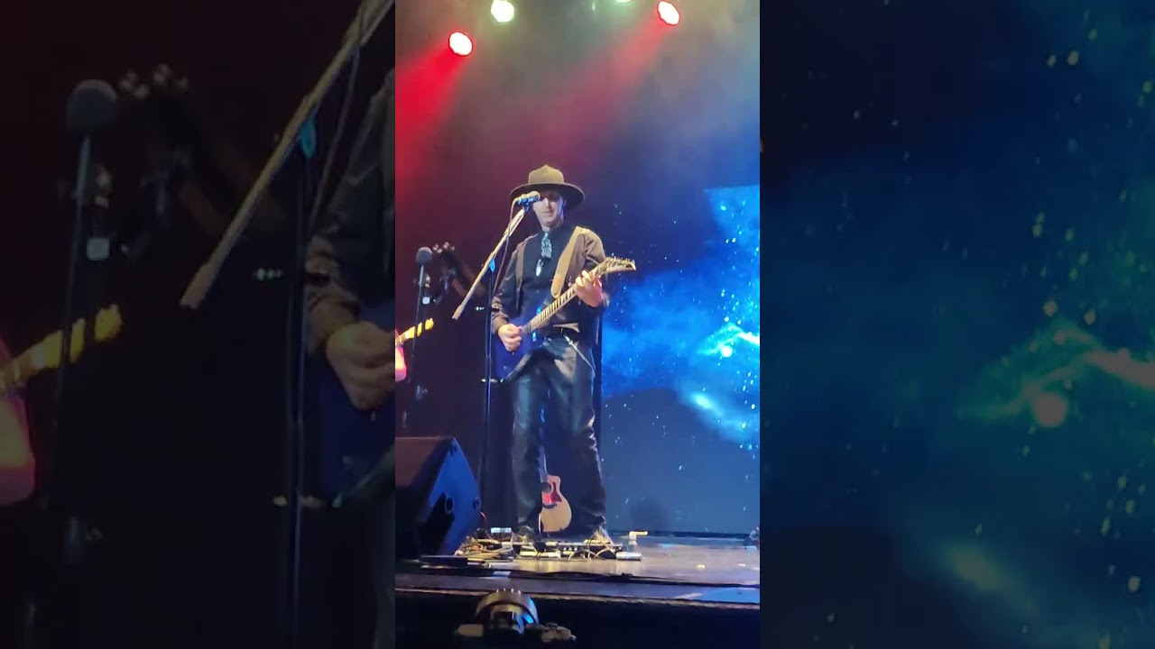 Fuerza Stereo - Un Mill&oacute;n de A&ntilde;os Luz (Teatro Astros 19/10/2025)