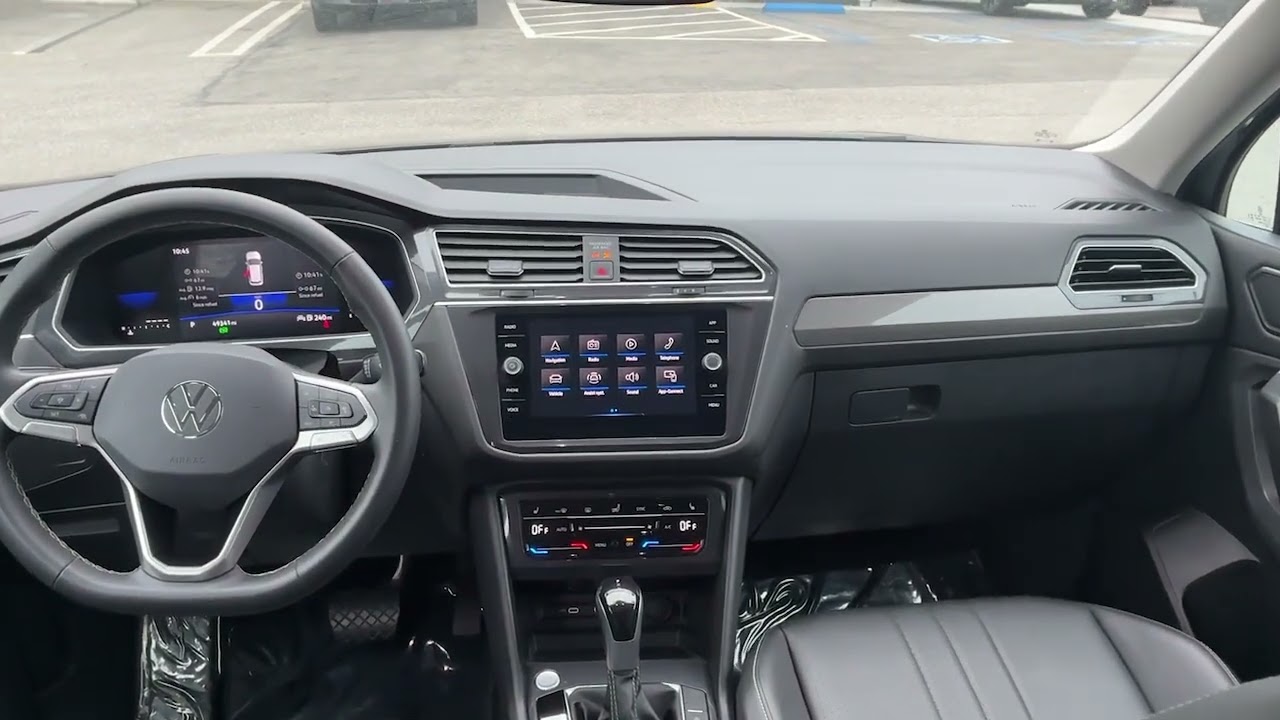 2024 Volkswagen Tiguan 2.0T SE Torrance, West Carson, Lawndale, Gardena, Compton CA