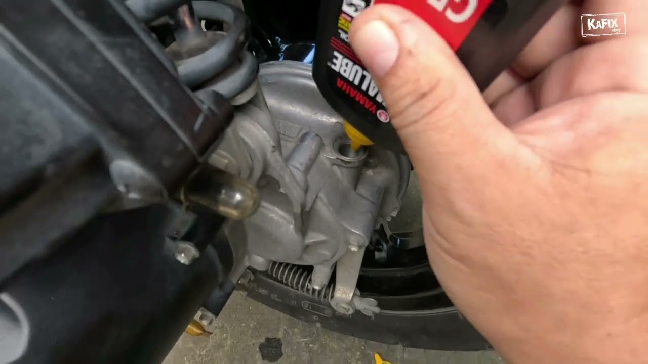 How to Change oil and gear oil of Mio Gravis