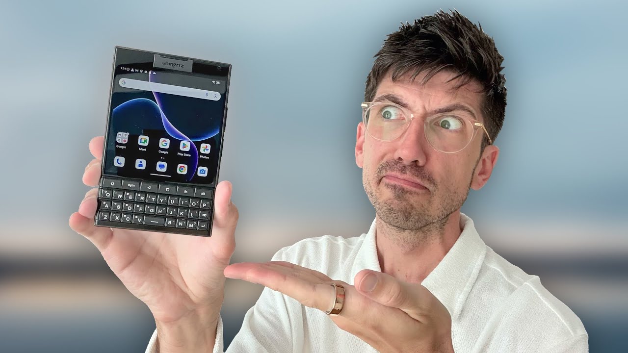 In 2025 sind Tastentelefone WIEDER ZUR&Uuml;CK?! | Titan 2