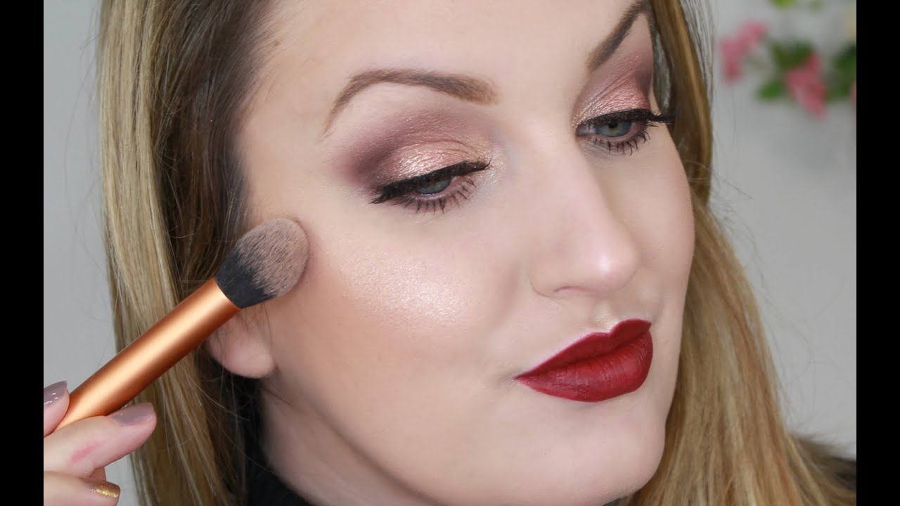Tuto maquillage d&eacute;butant: LE TEINT