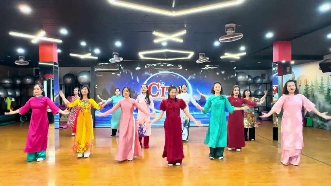 Phố Xuân remix dance tết 2025/ cover