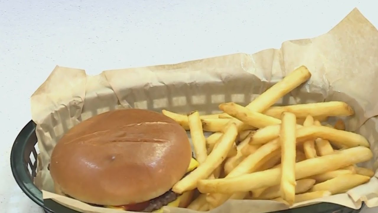 Kohr Explores: Burgerville celebrates 65 years