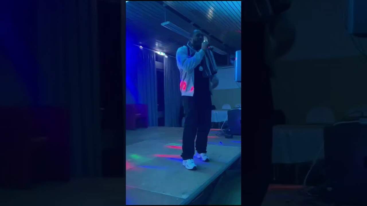 First live Performance @Ugomicky 