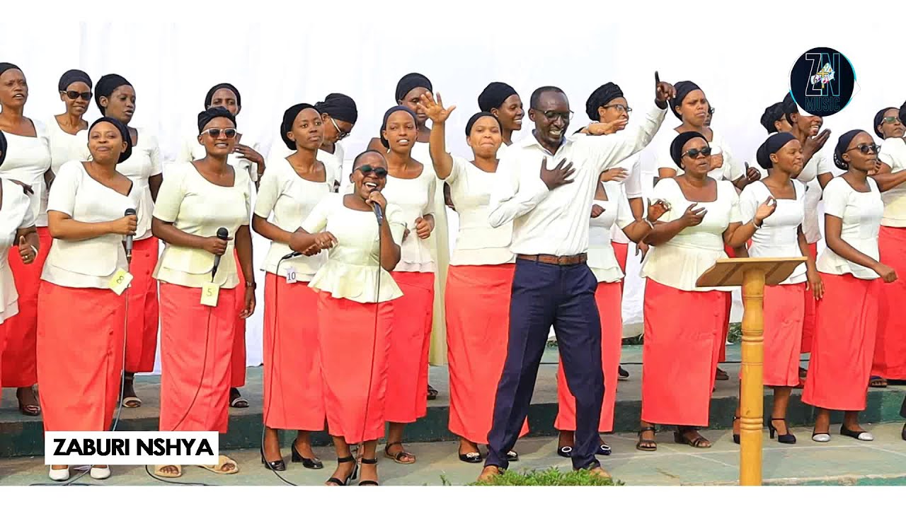 Korali WASAFIRI Ku Musozi wa Ruvumera🥰 Nimwumve mbabwir Izina riruhura/ BIRADUKWIRIYE GUSHIMA