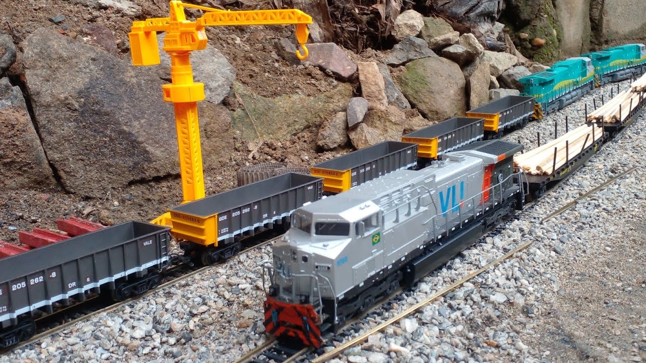Locomotivas Frateschi ac44i transporte de cargas