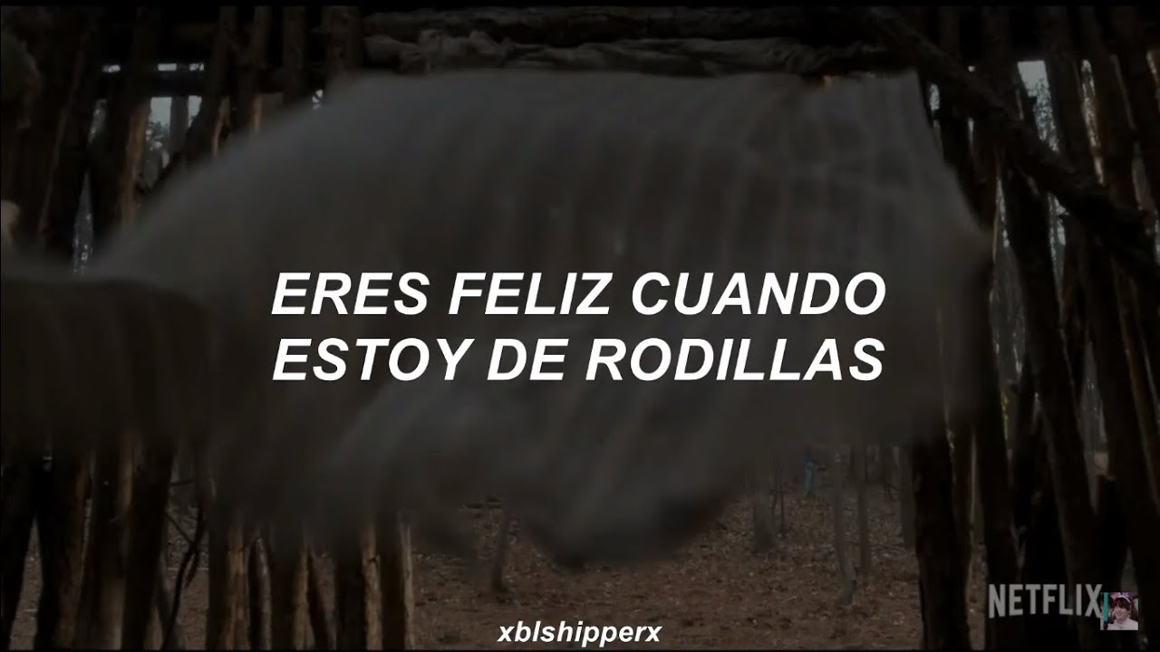 The Clash - Sould I Stay Our Should I Go | Espa&ntilde;ol | Stranger Things