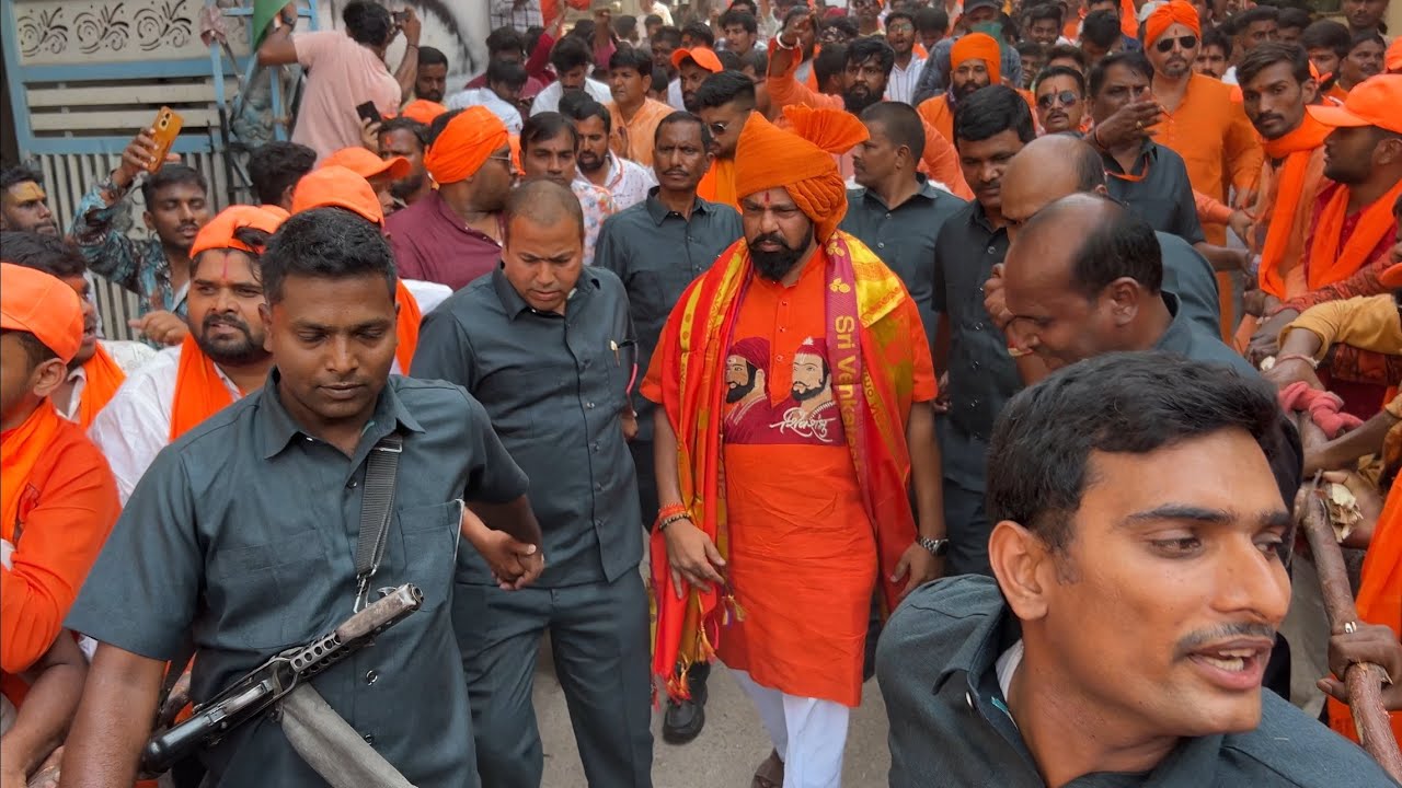 Tiger Raja singh grand entry 2025 | Sri Rama Navami shobhayatra 2025 | Raja singh rally 2025