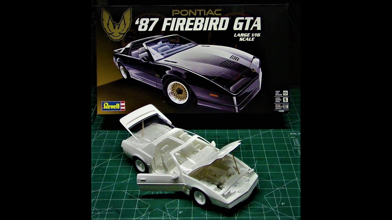 1987 Pontiac Firebird GTA 1/16 масштабная модель, сборка, как собрать, открывающиеся двери, багаж...