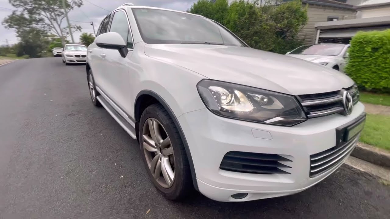 Headlamp replacement in 2013 7P VW Touareg