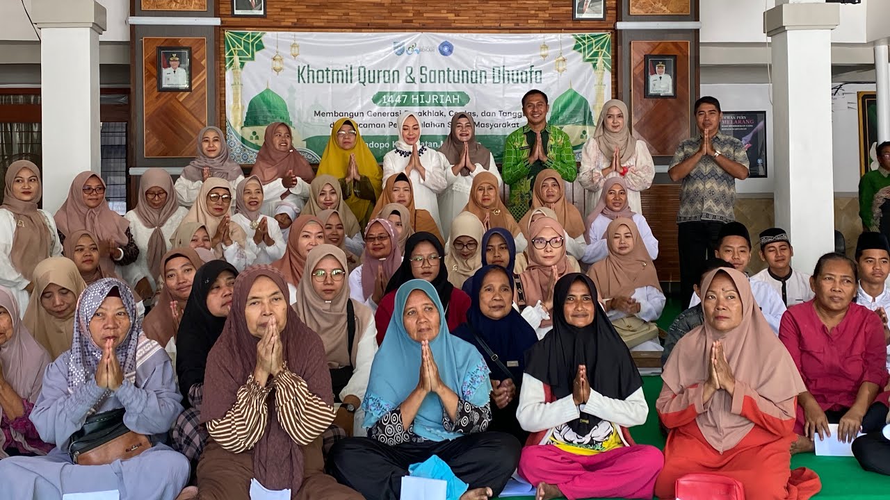 Khotmil Qur'an dan Santunan Dhuafa oleh TP-PKK Kecamatan Mayangan Kota Probolinggo