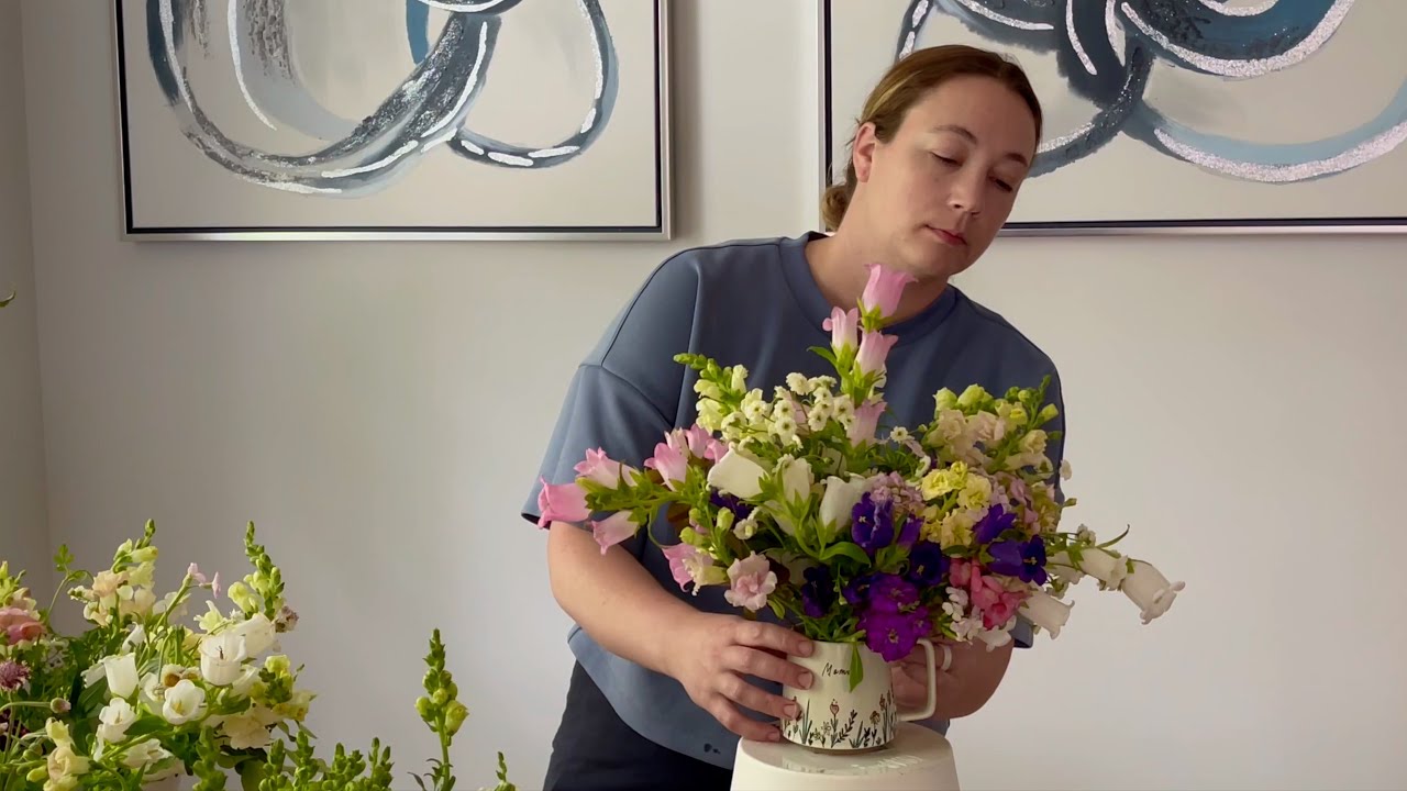 🌻 Making an Arrangement Using Only Local Seasonal Flowers from My Own Cut Flower Garden: Zone 8a May