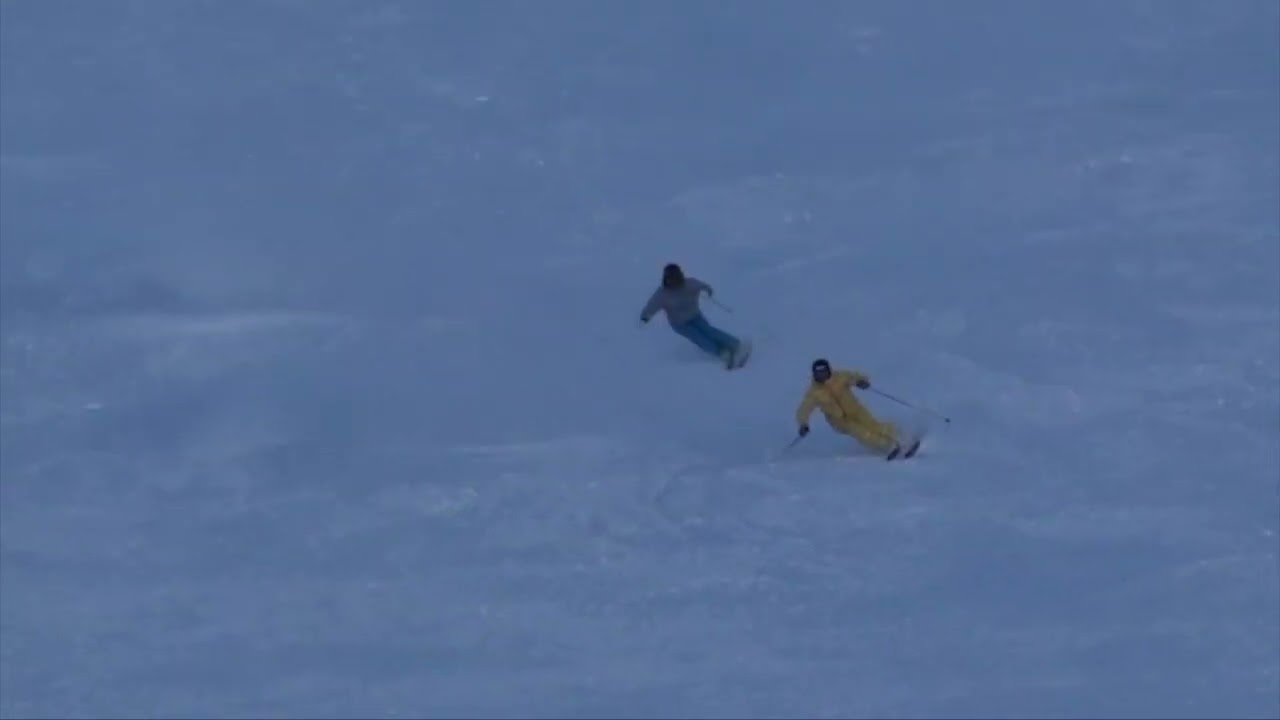 Richi Berger & Reilly McGlashan skiing 8's on the Solden Rettenbach Giant Slalom hill.