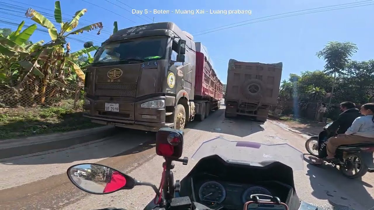 7 NATION BORDER 🇲🇾🇹🇭🇲🇲🇱🇦🇨🇳🇻🇳🇰🇭 ( Episode 5 - Boten - Muang xai - Luang prabang)