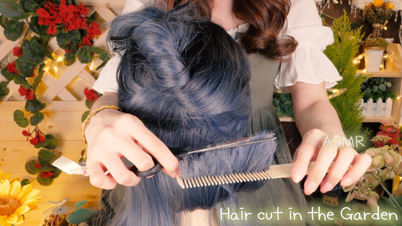 ASMR расчесывание волос & и стрижка в саду(русский субтитры)|Hair Cut & Hair brushing In the Garden