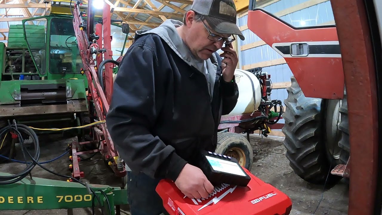 Loup Elite Planter Monitor Install on a John Deere 7000