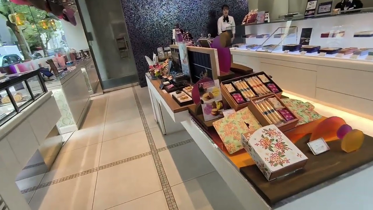 ヨックモック青山本店
