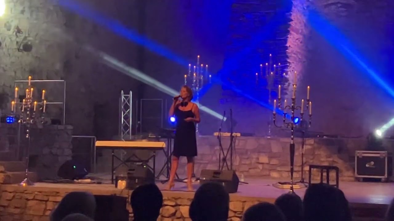 &ldquo;Rebecca&rdquo; gesungen von Susan Rigvava-Dumas bei &ldquo;Musical meets pop&rdquo; Burg Obervoitsberg