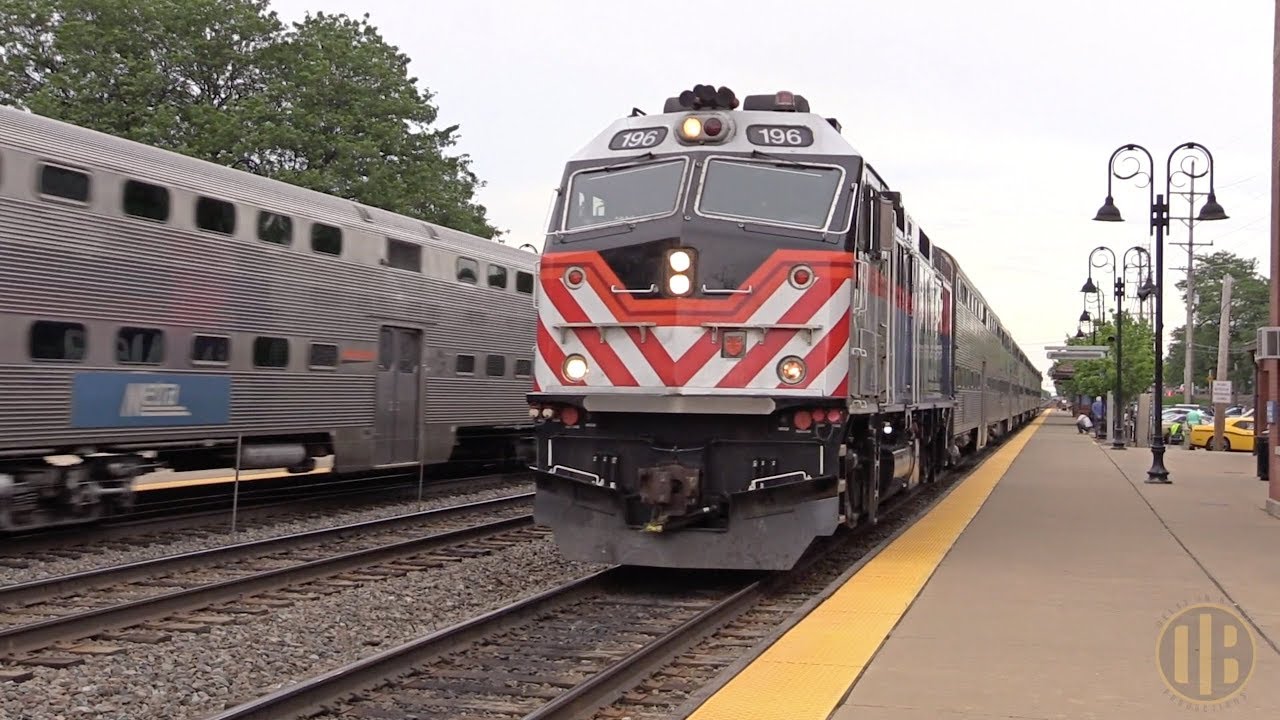 Metra Rush Hour on the Racetrack