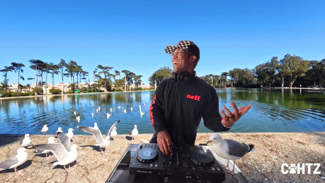 Playing Melodic House at the Lake Until Seagulls Dance | RÜFÜS DU SOL Yotto Le Youth