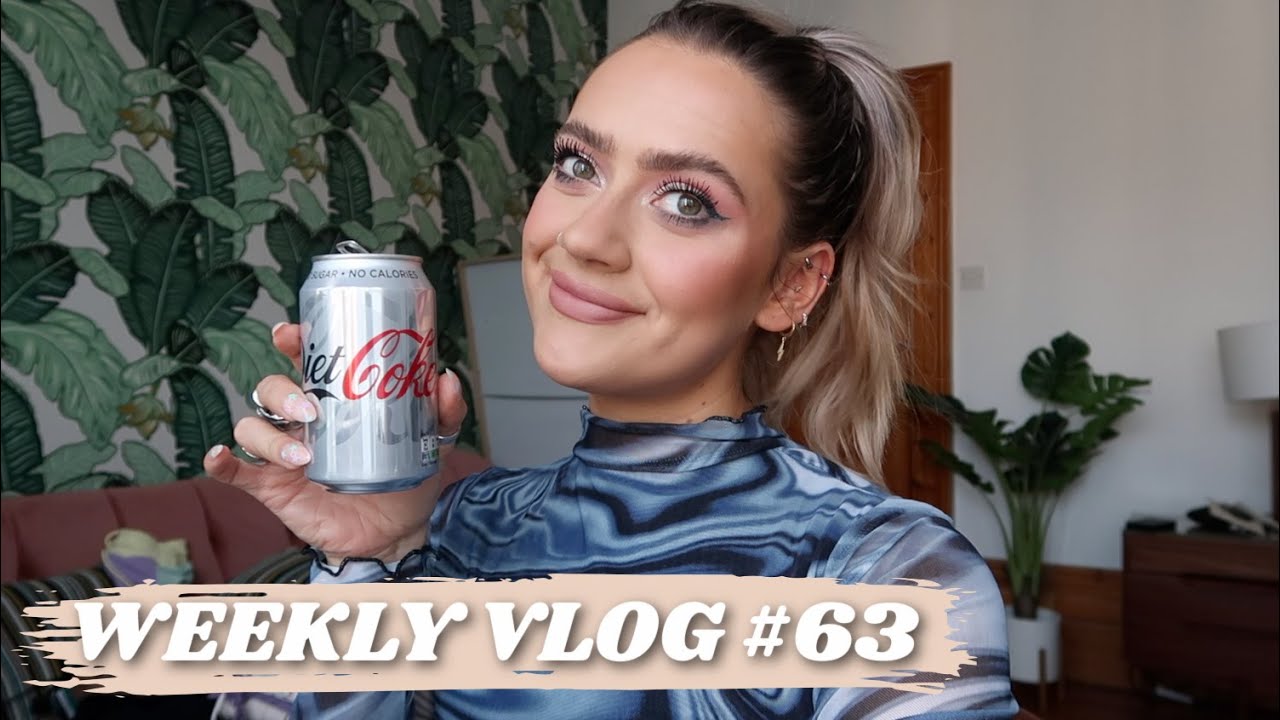 WEEKLY VLOG #64 | I DEDICATE THIS VLOG TO CAFFEINE. | EmmasRectangle