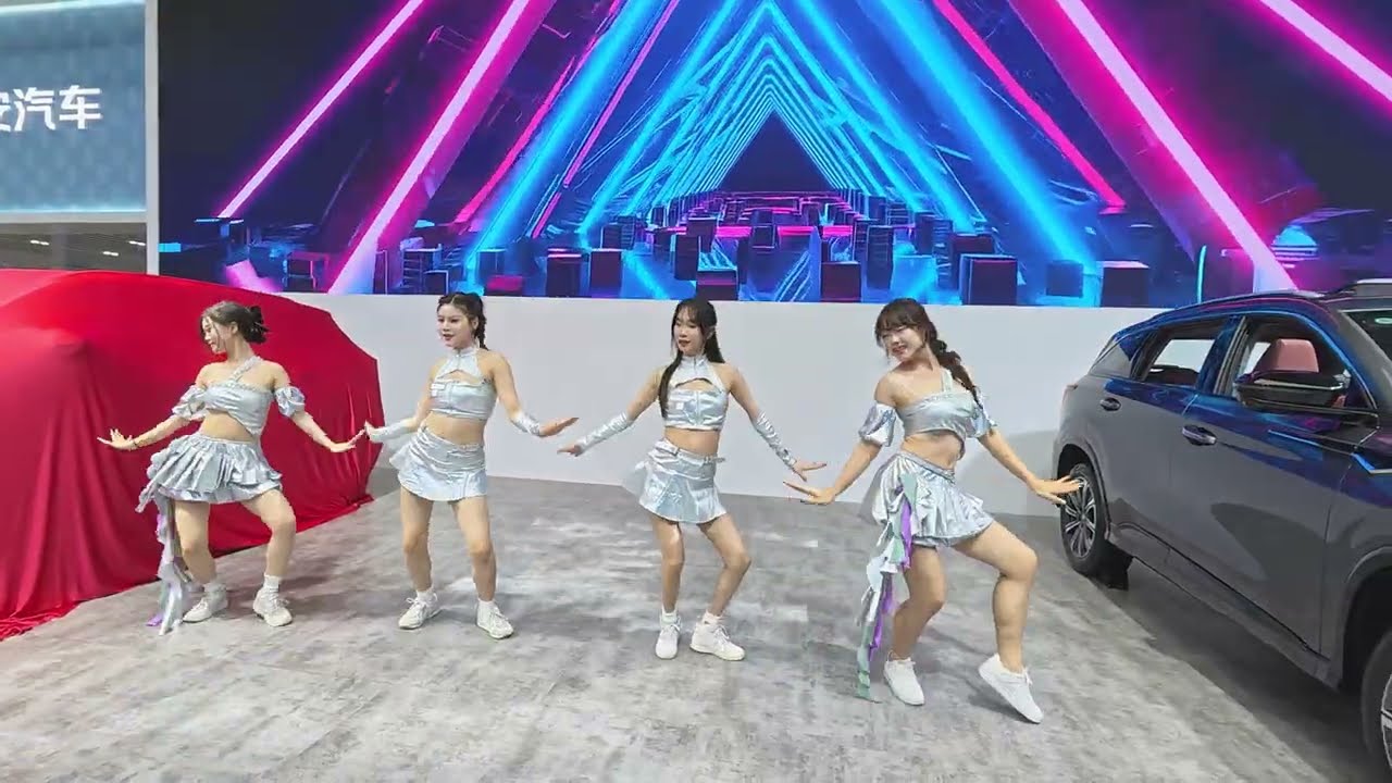 Dance Performance | Auto Show in China | Beautiful Chinese Girls