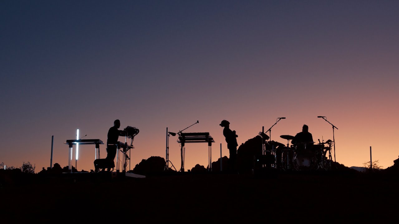R&Uuml;F&Uuml;S DU SOL - Live from Joshua Tree