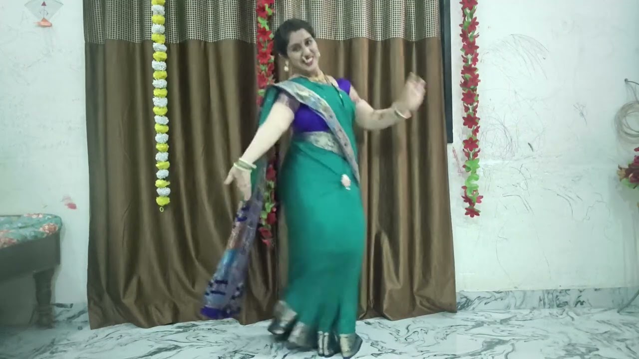 तीळ गुळ घ्या गोड गोड बोला 