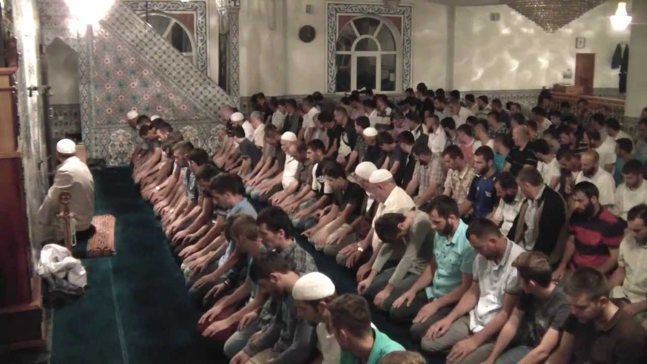 Hfz. Bali Sadiku - Falja e Namazit të natës në Xhaminë ``MEDINE`` Viti