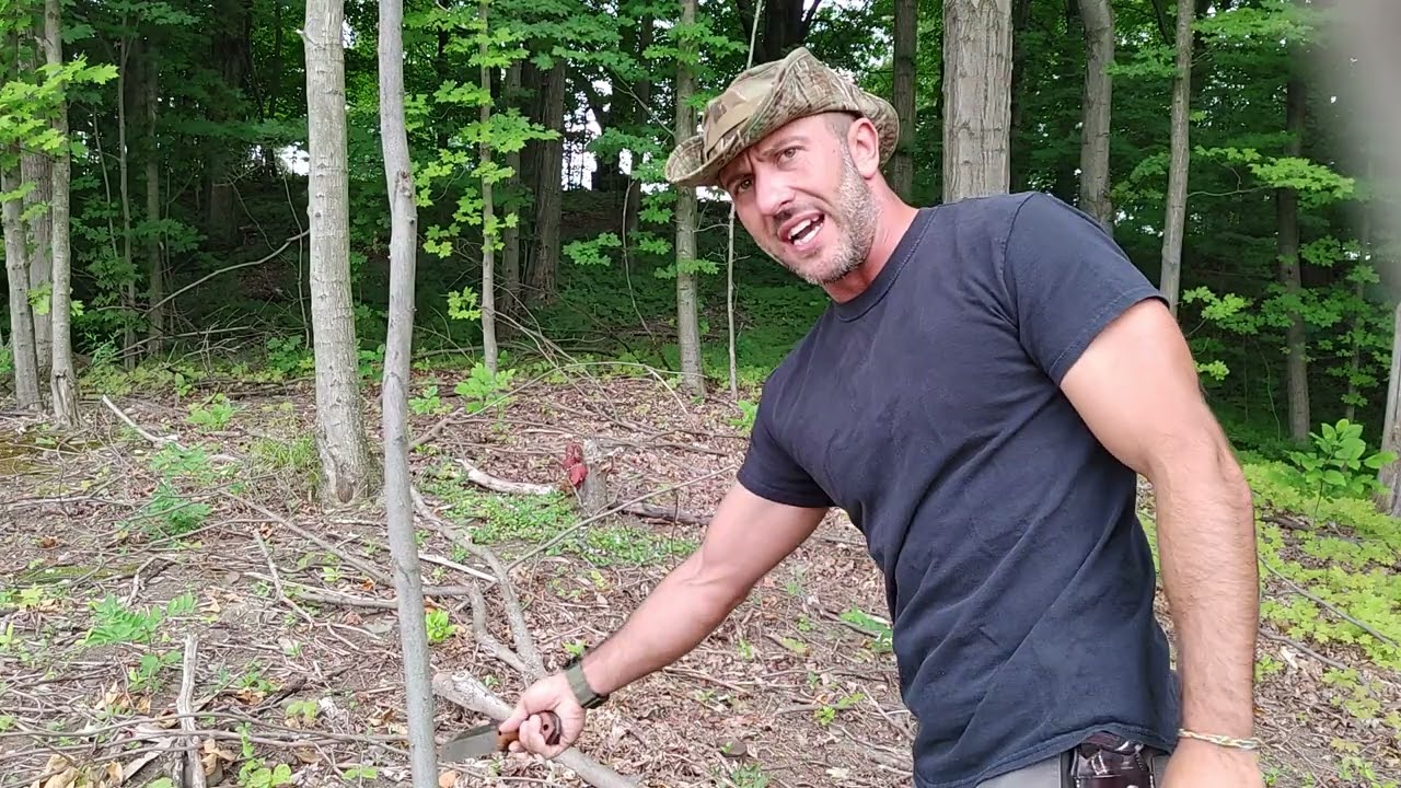 Bowies For The Woodsman- Kabar BK7 pt1