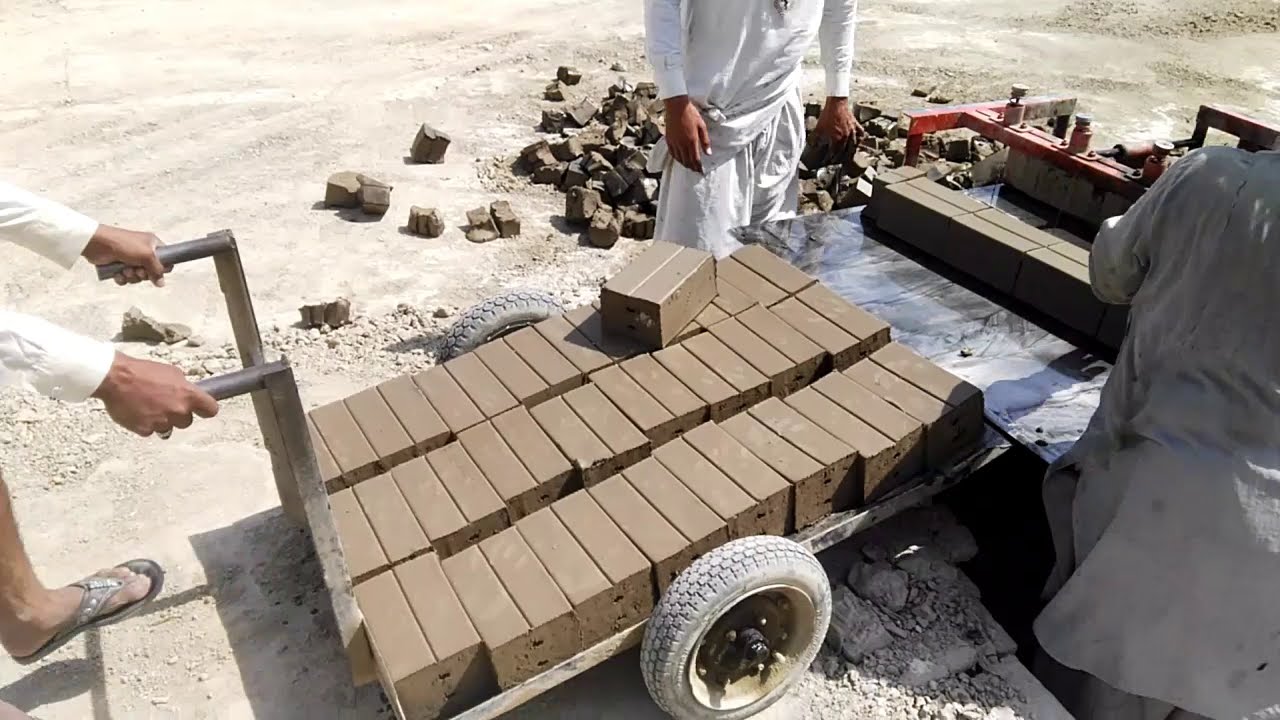 Bricks making machine | Tractors operated bricks making machine