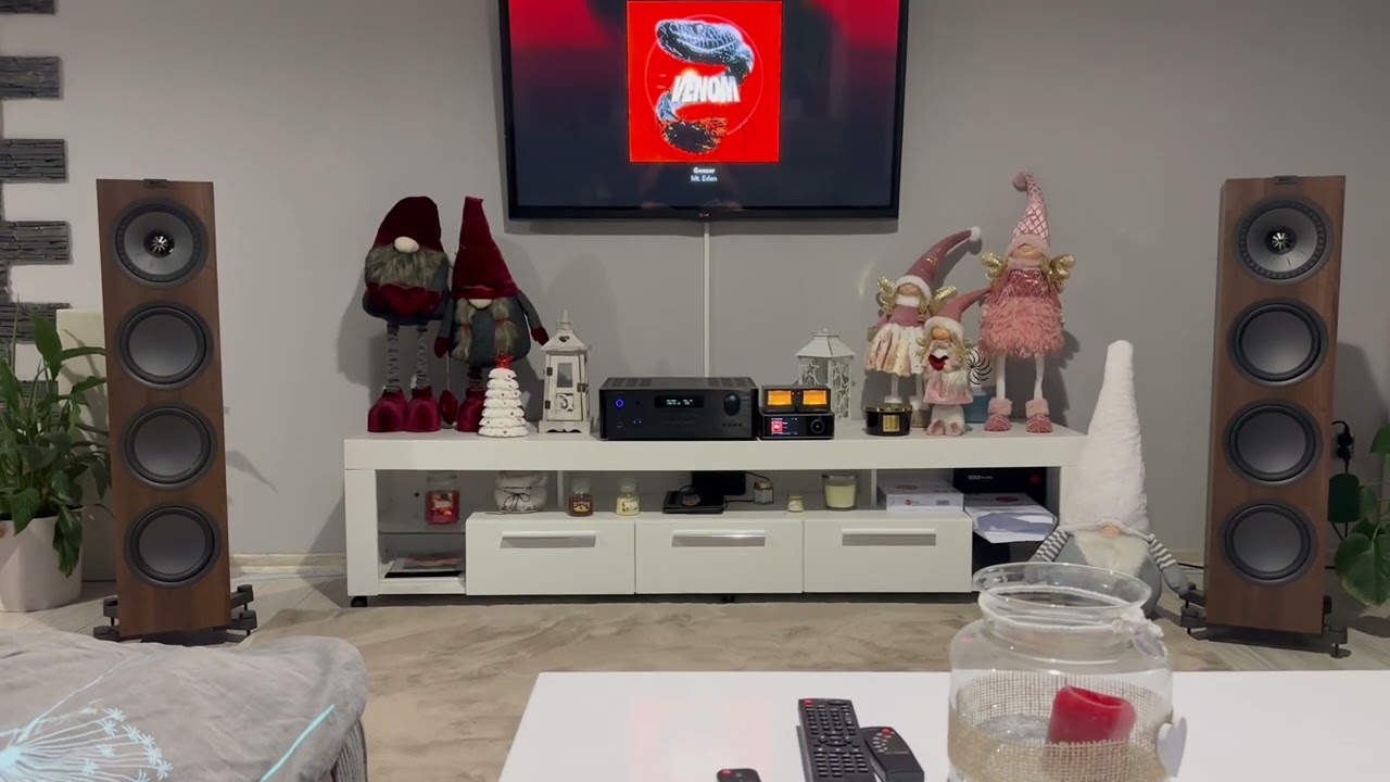 Kef Q950 Bass Test