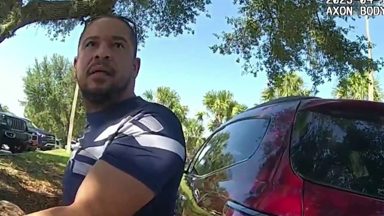 Parent accused of flashing gun at driver near Seminole elementary school