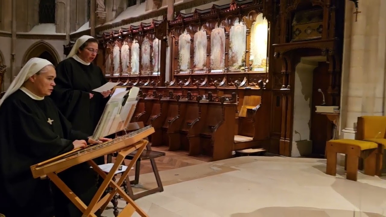 Noël (messe de minuit) ! Douce nuit par les Sœurs Benédictines de Bayeux 