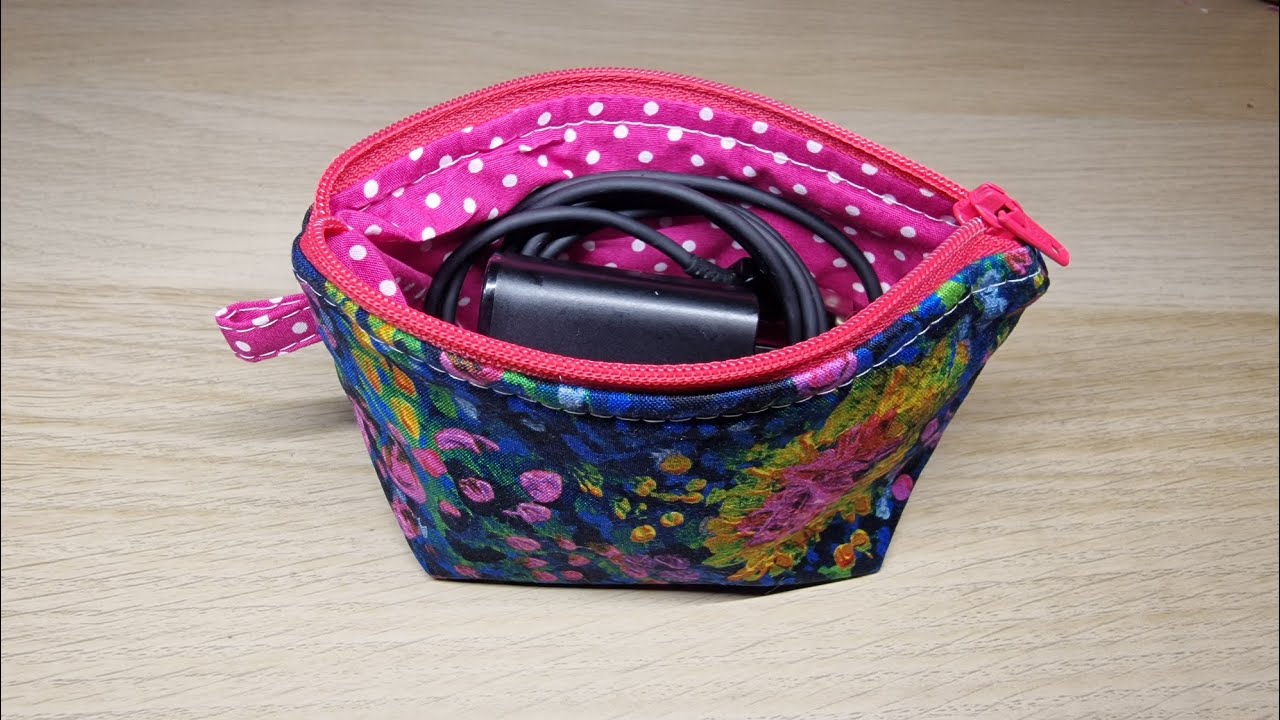 Sew a VIOLET MINI ZIPPER POUCH for your phone charger, cosmetics, coin purse