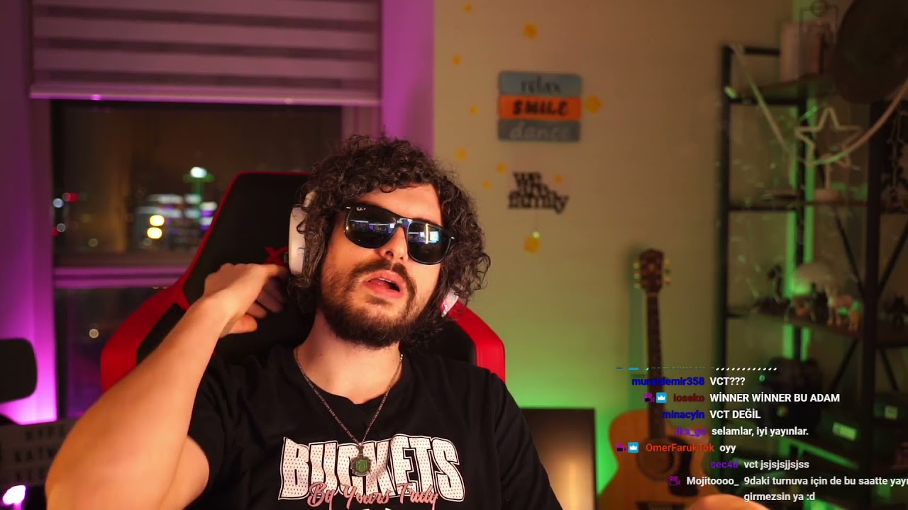 Kurt Geliyor Auuuuuu