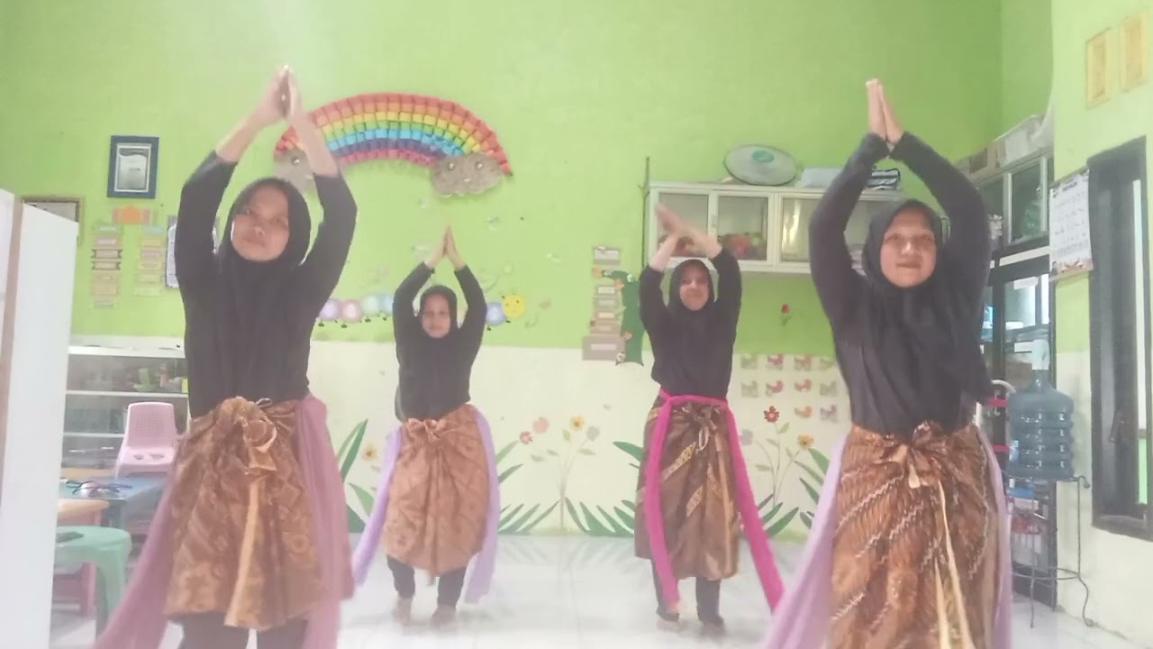 Tari Kreasi Metamorfosa
