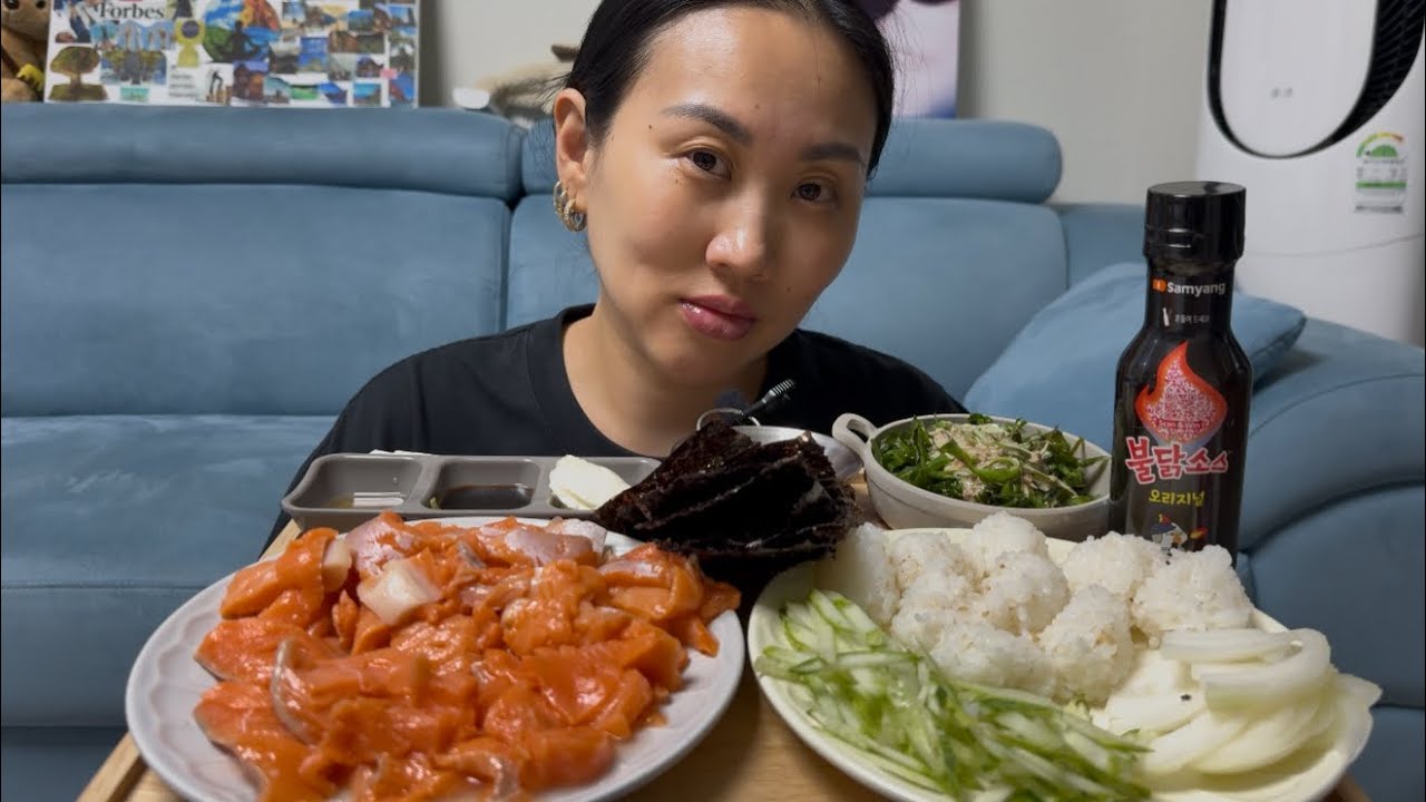 САШИМИ🍣 🍱 /МУКБАНГ АЛКОГОЛЬНО-РАЗГОВОРНЫЙ/ ОТВЕТ НА КОММЕНТАРИИ/ПРО КРАСОТУ💉