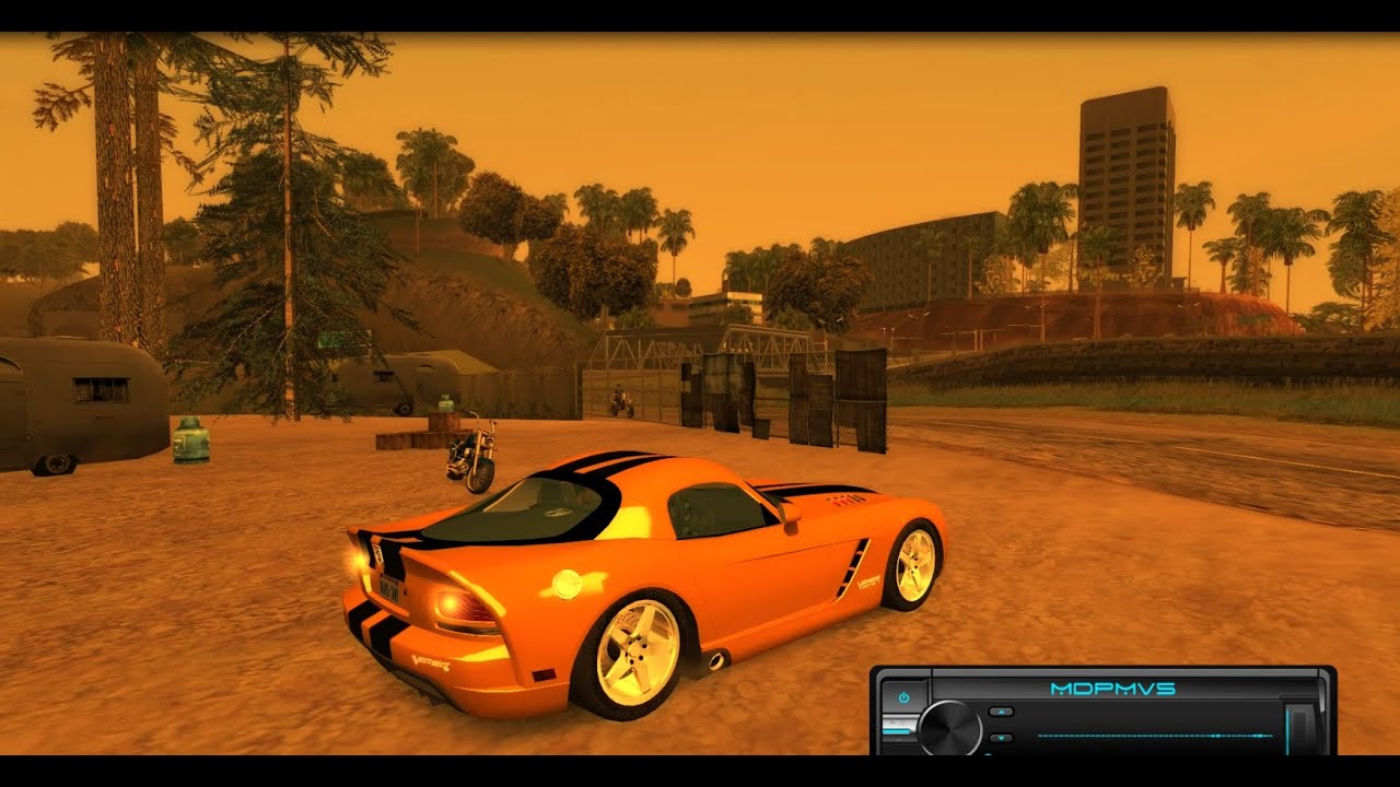 GTA Sa Mods (Dodge Viper SRT-10) Walking around San Andreas.