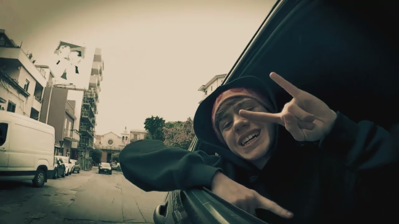 GIORGIO - NON È UN PROBLEMA (Official Video)