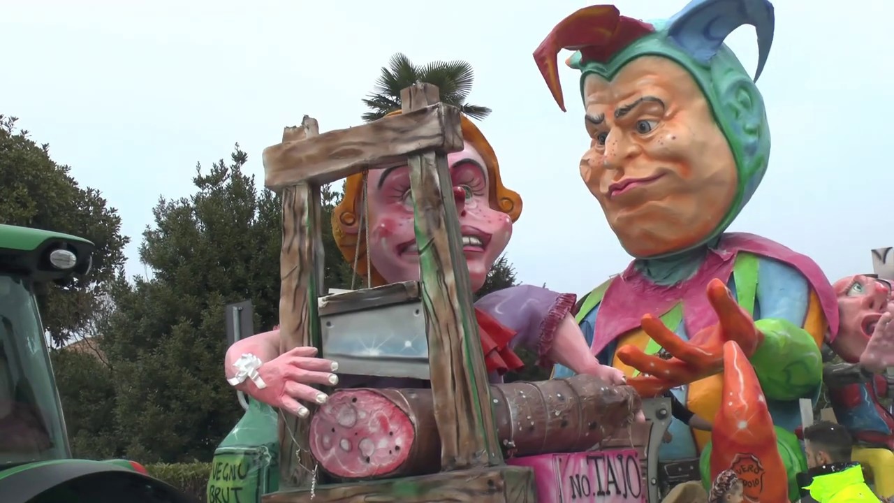 Sfilata completa Carri Mascherati di Cornuda (Treviso) - 23 febbraio 2020