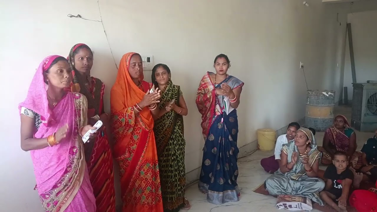 नारी रक्षा सम्मान निधि योजना द्वारा महिलाओं को मिला अनुदान राशी ग्राम  पंडरीपाली दिनांक 02/05/2025